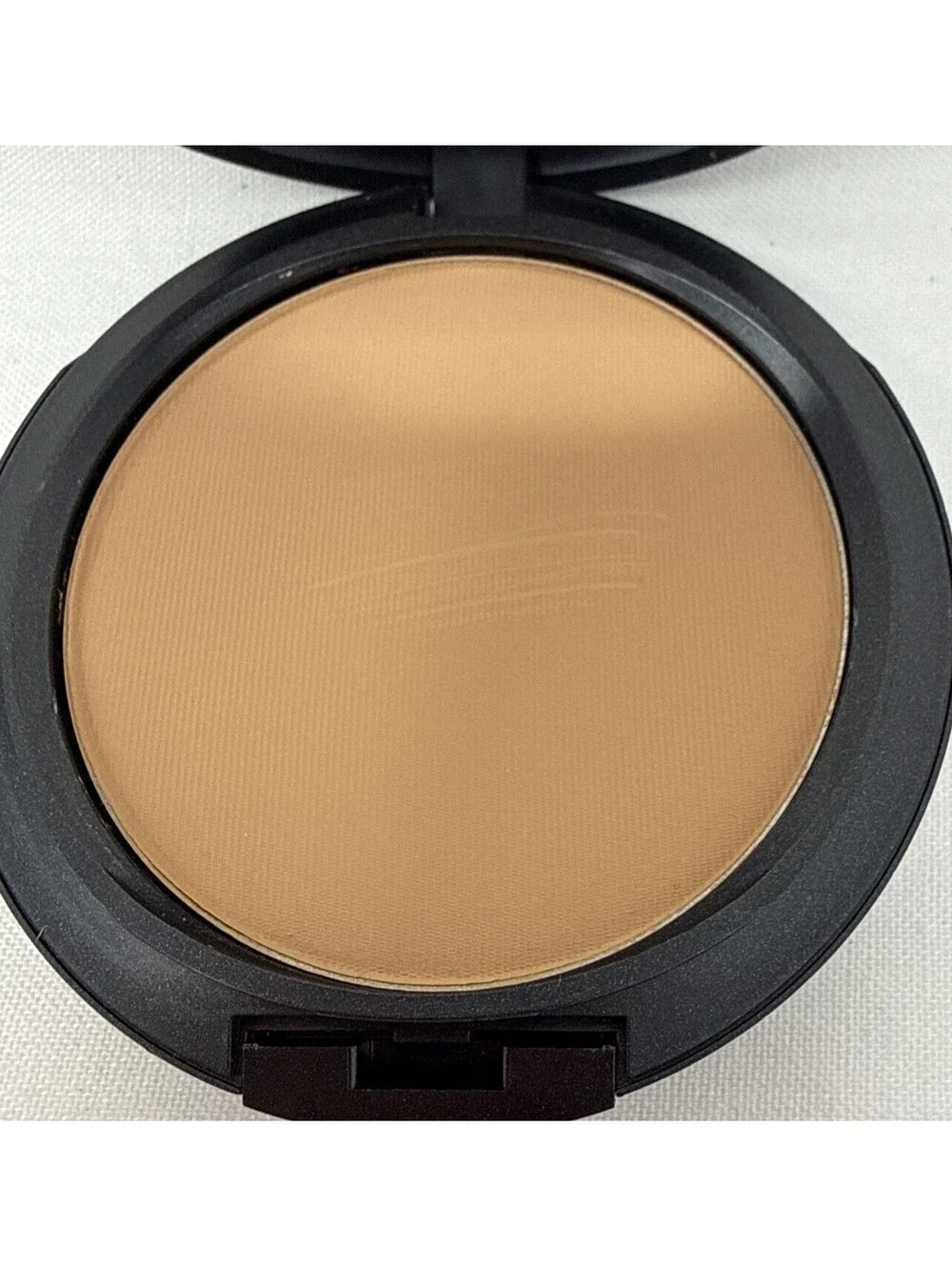 Mac Studio Fix Powder Plus Foundation Matte Finish Full Coverage NC 44.5 CJ1